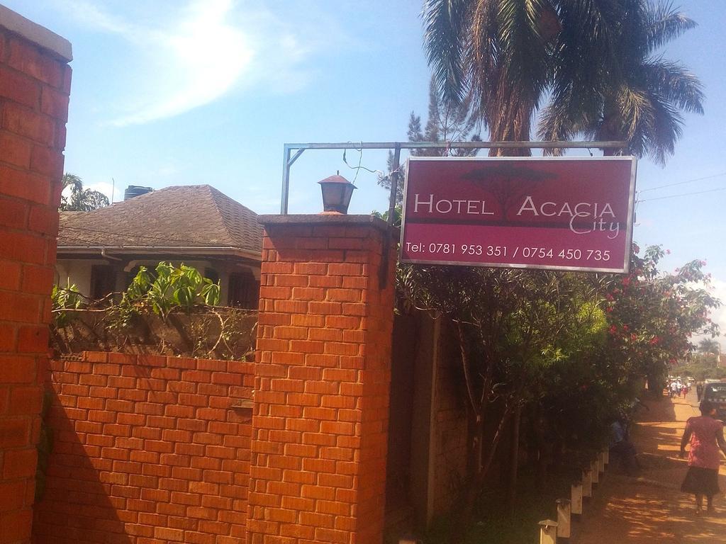 Hotel Acacia City Kampala Extérieur photo