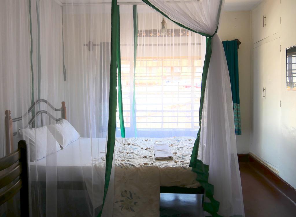 Hotel Acacia City Kampala Extérieur photo