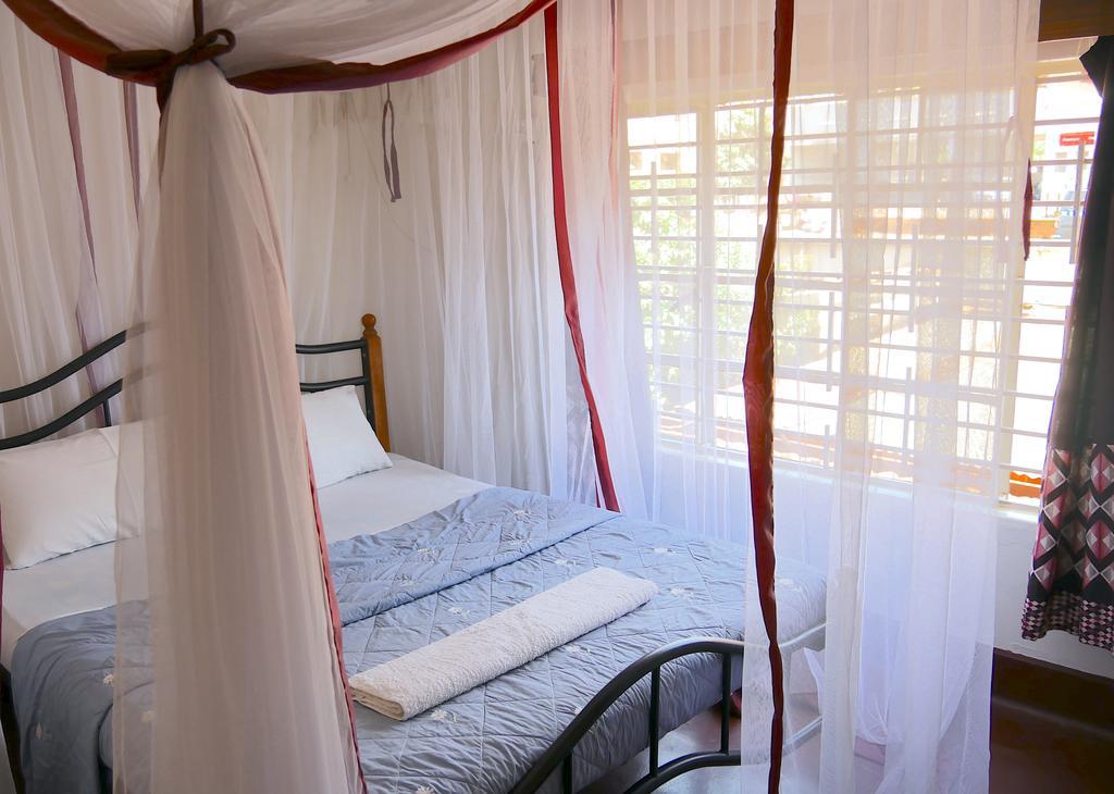 Hotel Acacia City Kampala Extérieur photo