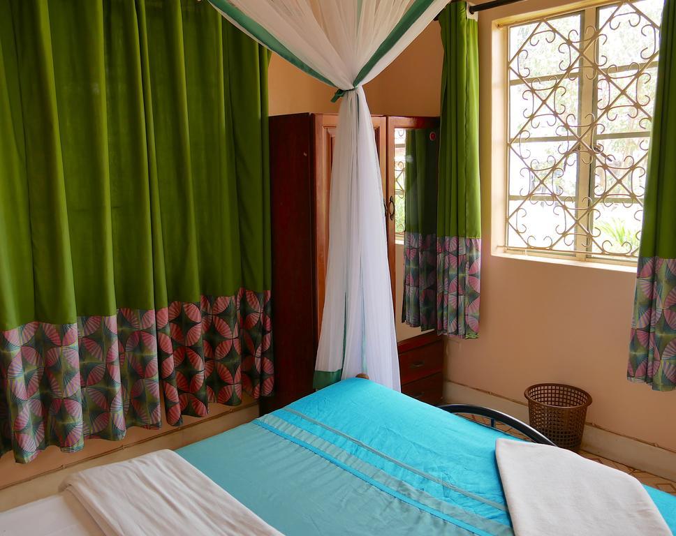 Hotel Acacia City Kampala Extérieur photo